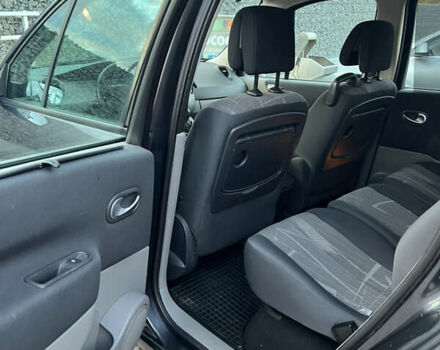 Рено Сценік 2005 у Житомирі на Automoto.ua Сірий Рено Сценік, об'ємом двигуна 1.6 л та пробігом 213 тис. км за 4900 $, фото 19 на Automoto.ua