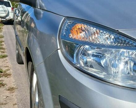 Серый Рено Сценик, объемом двигателя 1.6 л и пробегом 192 тыс. км за 5400 $, фото 17 на Automoto.ua