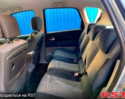 Серый Рено Сценик, объемом двигателя 1.9 л и пробегом 286 тыс. км за 4750 $, фото 8 на Automoto.ua