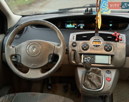 Серый Рено Сценик, объемом двигателя 1.87 л и пробегом 290 тыс. км за 3999 $, фото 12 на Automoto.ua