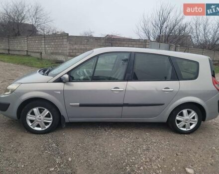 Серый Рено Сценик, объемом двигателя 1.9 л и пробегом 215 тыс. км за 4700 $, фото 3 на Automoto.ua