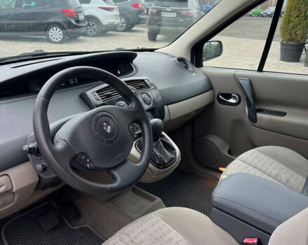 Сірий Рено Сценік, об'ємом двигуна 2 л та пробігом 260 тис. км за 4800 $, фото 5 на Automoto.ua