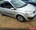 Серый Рено Сценик, объемом двигателя 2 л и пробегом 200 тыс. км за 5600 $, фото 1 на Automoto.ua