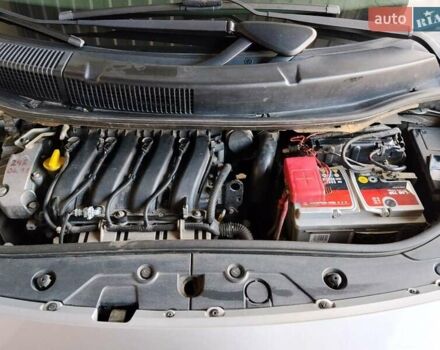 Серый Рено Сценик, объемом двигателя 2 л и пробегом 240 тыс. км за 5700 $, фото 21 на Automoto.ua