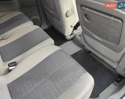 Серый Рено Сценик, объемом двигателя 1.6 л и пробегом 230 тыс. км за 5000 $, фото 21 на Automoto.ua