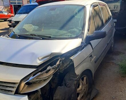 Серый Рено Сценик, объемом двигателя 1.5 л и пробегом 0 тыс. км за 1700 $, фото 8 на Automoto.ua