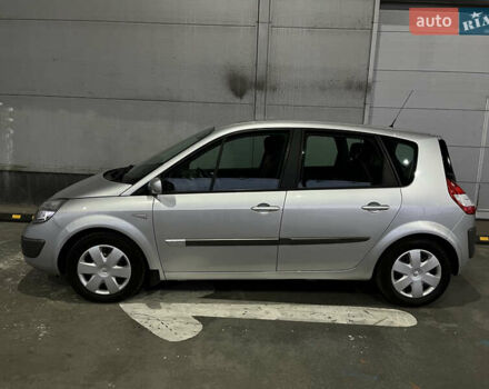 Серый Рено Сценик, объемом двигателя 2 л и пробегом 167 тыс. км за 5888 $, фото 12 на Automoto.ua