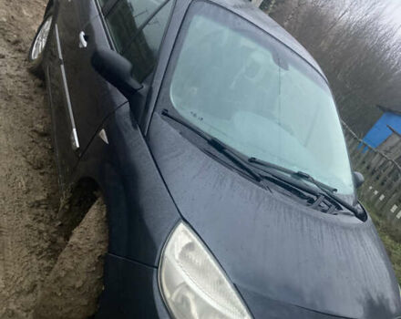 Серый Рено Сценик, объемом двигателя 1.6 л и пробегом 215 тыс. км за 4350 $, фото 1 на Automoto.ua