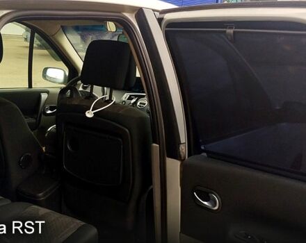 Серый Рено Сценик, объемом двигателя 1.9 л и пробегом 287 тыс. км за 3200 $, фото 6 на Automoto.ua