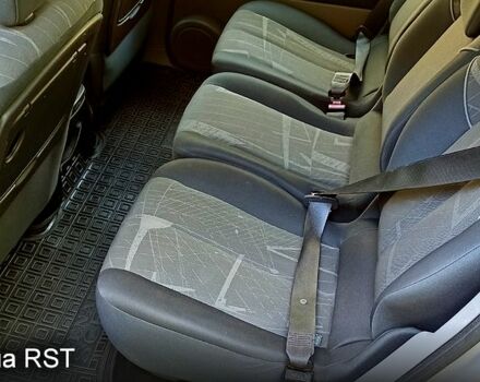 Серый Рено Сценик, объемом двигателя 1.6 л и пробегом 237 тыс. км за 5200 $, фото 5 на Automoto.ua