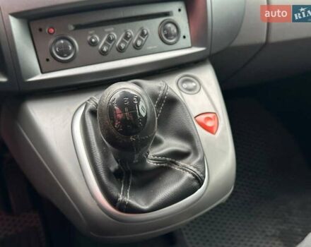 Серый Рено Сценик, объемом двигателя 1.46 л и пробегом 302 тыс. км за 4990 $, фото 23 на Automoto.ua