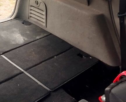 Серый Рено Сценик, объемом двигателя 1.9 л и пробегом 287 тыс. км за 3200 $, фото 7 на Automoto.ua