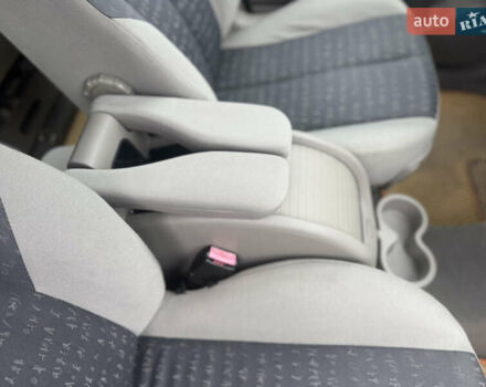 Серый Рено Сценик, объемом двигателя 1.6 л и пробегом 171 тыс. км за 4750 $, фото 20 на Automoto.ua