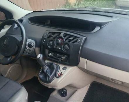 Серый Рено Сценик, объемом двигателя 1.6 л и пробегом 192 тыс. км за 4700 $, фото 14 на Automoto.ua