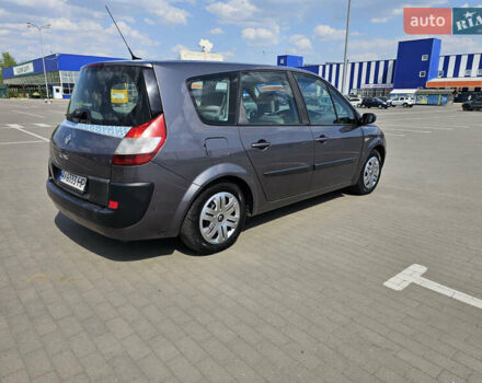 Серый Рено Сценик, объемом двигателя 1.6 л и пробегом 230 тыс. км за 5300 $, фото 6 на Automoto.ua