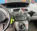 Серый Рено Сценик, объемом двигателя 1.6 л и пробегом 196 тыс. км за 3985 $, фото 3 на Automoto.ua