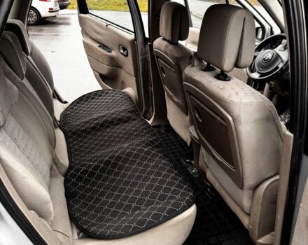 Сірий Рено Сценік, об'ємом двигуна 1.5 л та пробігом 250 тис. км за 2850 $, фото 9 на Automoto.ua