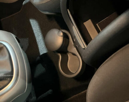 Серый Рено Сценик, объемом двигателя 2 л и пробегом 167 тыс. км за 5888 $, фото 45 на Automoto.ua