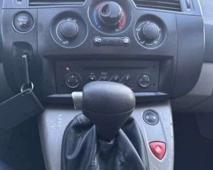 Серый Рено Сценик, объемом двигателя 1.6 л и пробегом 145 тыс. км за 5450 $, фото 15 на Automoto.ua