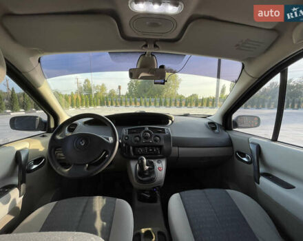 Серый Рено Сценик, объемом двигателя 1.6 л и пробегом 286 тыс. км за 5250 $, фото 21 на Automoto.ua