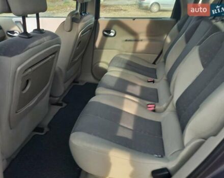 Серый Рено Сценик, объемом двигателя 1.6 л и пробегом 178 тыс. км за 4499 $, фото 21 на Automoto.ua