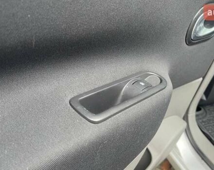 Сірий Рено Сценік, об'ємом двигуна 2 л та пробігом 95 тис. км за 4450 $, фото 54 на Automoto.ua