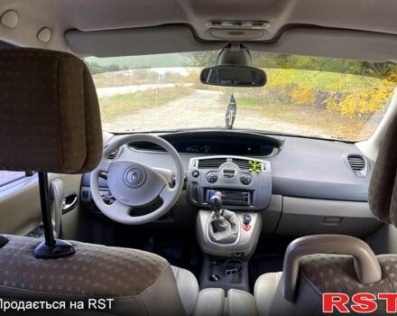 Серый Рено Сценик, объемом двигателя 2 л и пробегом 210 тыс. км за 4550 $, фото 8 на Automoto.ua