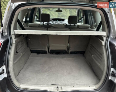 Серый Рено Сценик, объемом двигателя 1.6 л и пробегом 237 тыс. км за 4850 $, фото 43 на Automoto.ua