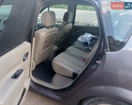 Сірий Рено Сценік, об'ємом двигуна 1.6 л та пробігом 220 тис. км за 5700 $, фото 2 на Automoto.ua