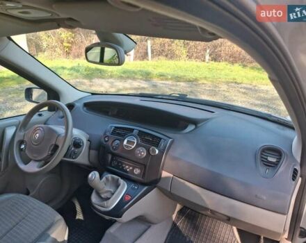 Серый Рено Сценик, объемом двигателя 1.6 л и пробегом 240 тыс. км за 4750 $, фото 20 на Automoto.ua