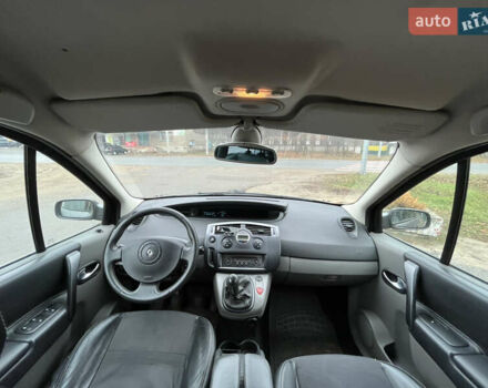 Серый Рено Сценик, объемом двигателя 1.62 л и пробегом 160 тыс. км за 5500 $, фото 4 на Automoto.ua