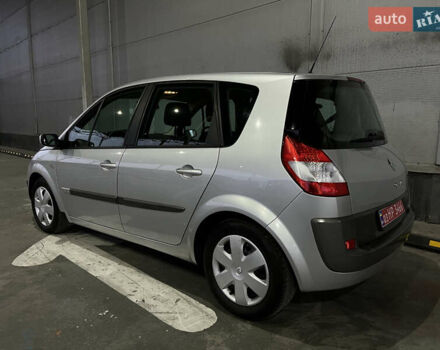 Серый Рено Сценик, объемом двигателя 2 л и пробегом 167 тыс. км за 5888 $, фото 11 на Automoto.ua