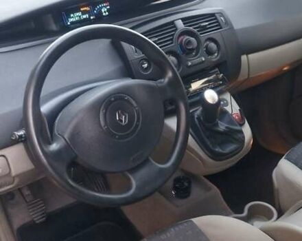 Серый Рено Сценик, объемом двигателя 1.6 л и пробегом 192 тыс. км за 4700 $, фото 8 на Automoto.ua