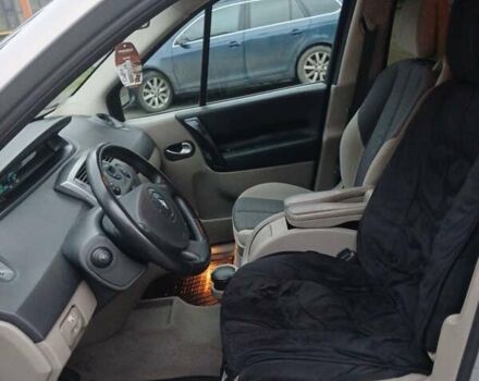 Серый Рено Сценик, объемом двигателя 1.5 л и пробегом 300 тыс. км за 4000 $, фото 2 на Automoto.ua