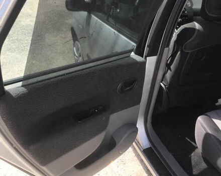 Серый Рено Сценик, объемом двигателя 1.87 л и пробегом 198 тыс. км за 4000 $, фото 9 на Automoto.ua