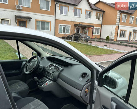 Сірий Рено Сценік, об'ємом двигуна 1.9 л та пробігом 175 тис. км за 3600 $, фото 23 на Automoto.ua