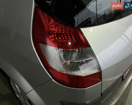 Серый Рено Сценик, объемом двигателя 2 л и пробегом 167 тыс. км за 5888 $, фото 16 на Automoto.ua