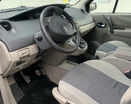 Серый Рено Сценик, объемом двигателя 1.6 л и пробегом 300 тыс. км за 2950 $, фото 16 на Automoto.ua