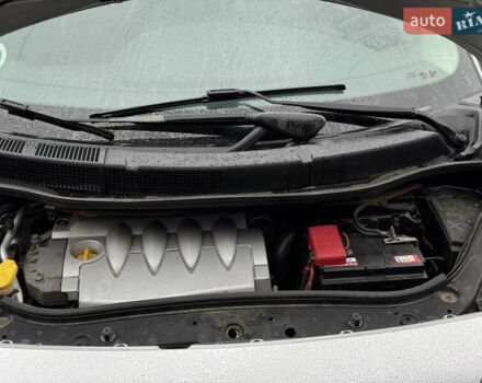 Серый Рено Сценик, объемом двигателя 1.6 л и пробегом 129 тыс. км за 5300 $, фото 45 на Automoto.ua