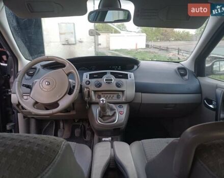 Сірий Рено Сценік, об'ємом двигуна 1.6 л та пробігом 220 тис. км за 5700 $, фото 6 на Automoto.ua