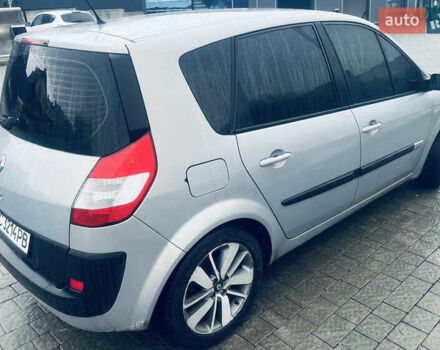 Серый Рено Сценик, объемом двигателя 2 л и пробегом 153 тыс. км за 5150 $, фото 11 на Automoto.ua