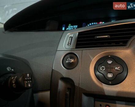 Серый Рено Сценик, объемом двигателя 2 л и пробегом 167 тыс. км за 5888 $, фото 43 на Automoto.ua