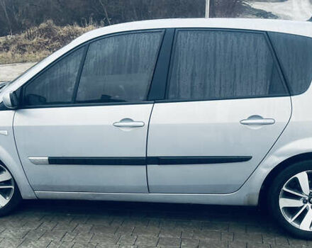 Серый Рено Сценик, объемом двигателя 2 л и пробегом 153 тыс. км за 5150 $, фото 6 на Automoto.ua