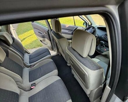 Серый Рено Сценик, объемом двигателя 1.6 л и пробегом 136 тыс. км за 5690 $, фото 6 на Automoto.ua