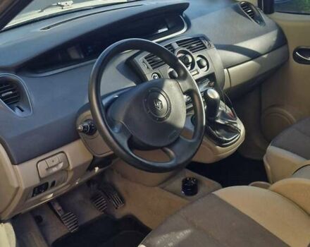 Серый Рено Сценик, объемом двигателя 1.6 л и пробегом 192 тыс. км за 4700 $, фото 22 на Automoto.ua