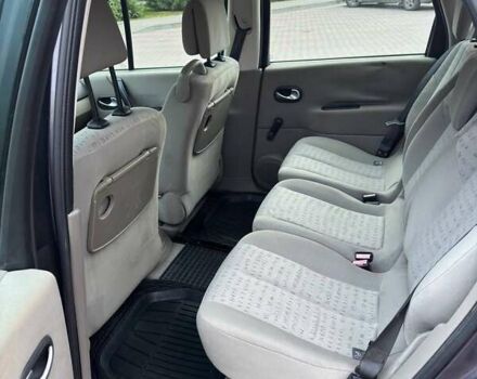 Серый Рено Сценик, объемом двигателя 1.9 л и пробегом 157 тыс. км за 4950 $, фото 11 на Automoto.ua