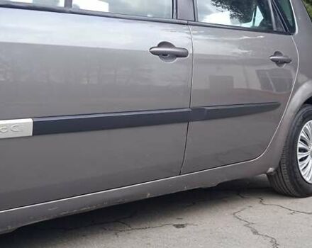 Серый Рено Сценик, объемом двигателя 1.5 л и пробегом 280 тыс. км за 3500 $, фото 10 на Automoto.ua