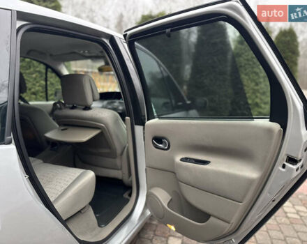 Серый Рено Сценик, объемом двигателя 1.6 л и пробегом 237 тыс. км за 4850 $, фото 40 на Automoto.ua