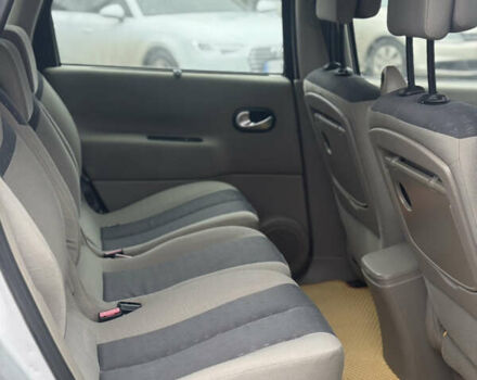 Серый Рено Сценик, объемом двигателя 1.6 л и пробегом 171 тыс. км за 4750 $, фото 15 на Automoto.ua