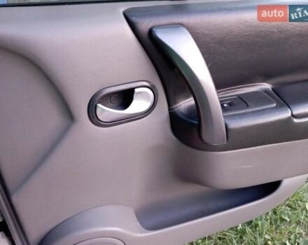 Серый Рено Сценик, объемом двигателя 1.6 л и пробегом 362 тыс. км за 4800 $, фото 3 на Automoto.ua